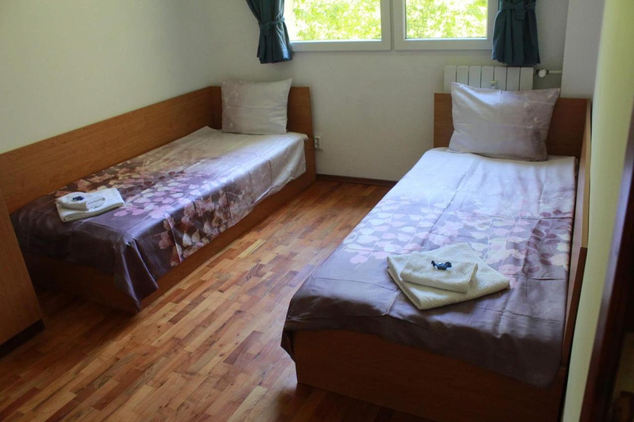 Apartamenti Uut Apartman Plovdiv Kültér fotó