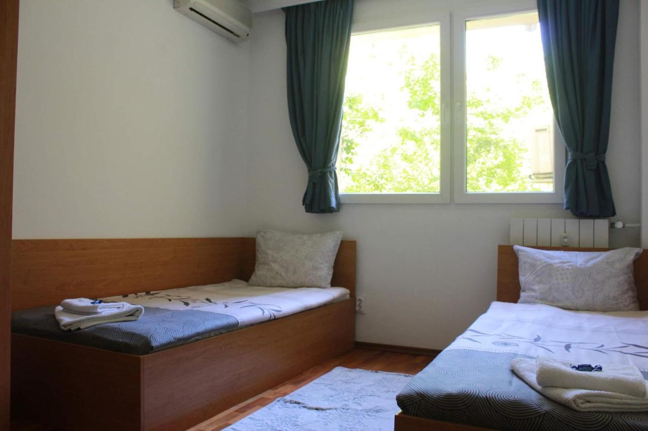 Apartamenti Uut Apartman Plovdiv Kültér fotó